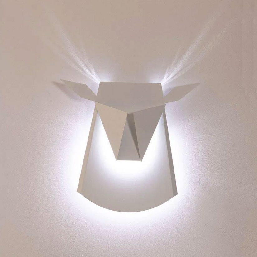 Applique Murale Cerf en Métal Blanc Lampe Led 6W Magique