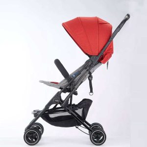 poussette pliable facilement